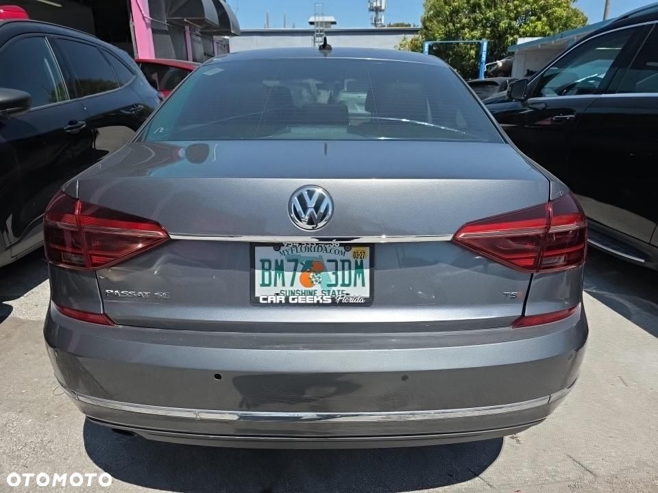 Volkswagen Passat 2.0 TSI BMT Highline DSG - 6