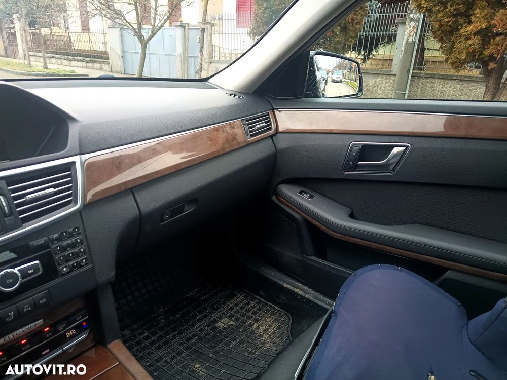 Mercedes-Benz E 220 CDI DPF BlueEFFICIENCY 7G-TRONIC Elegance - 9