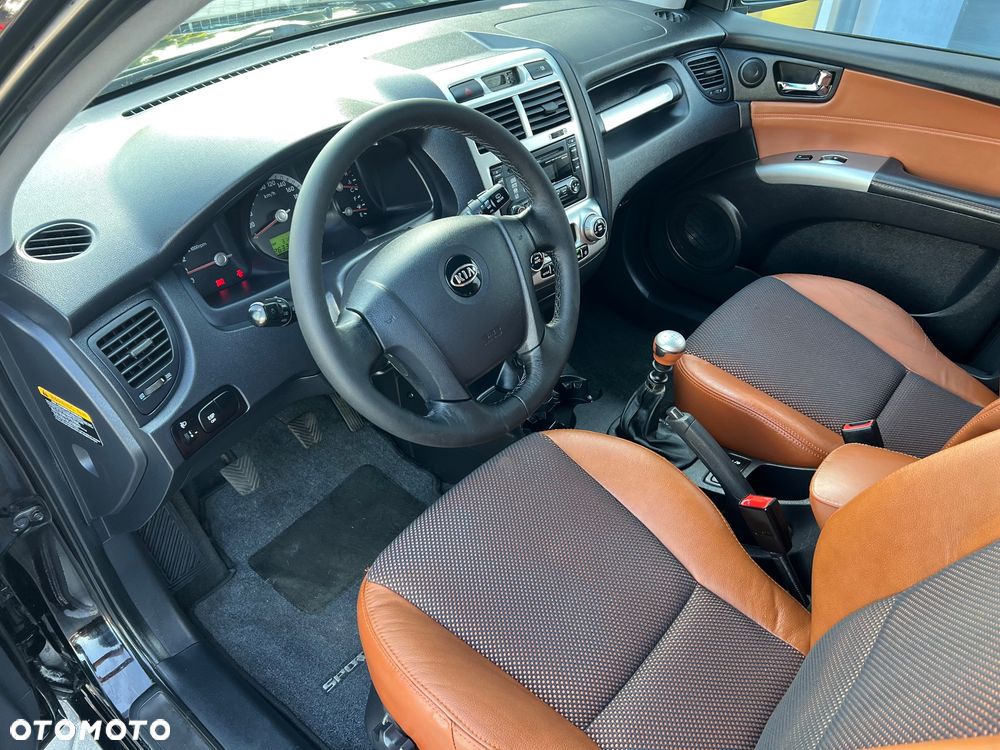Kia Sportage 2.0 CRDI 2WD Spirit - 13