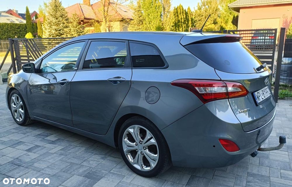 Hyundai i30 1.6 CRDi Premium - 3