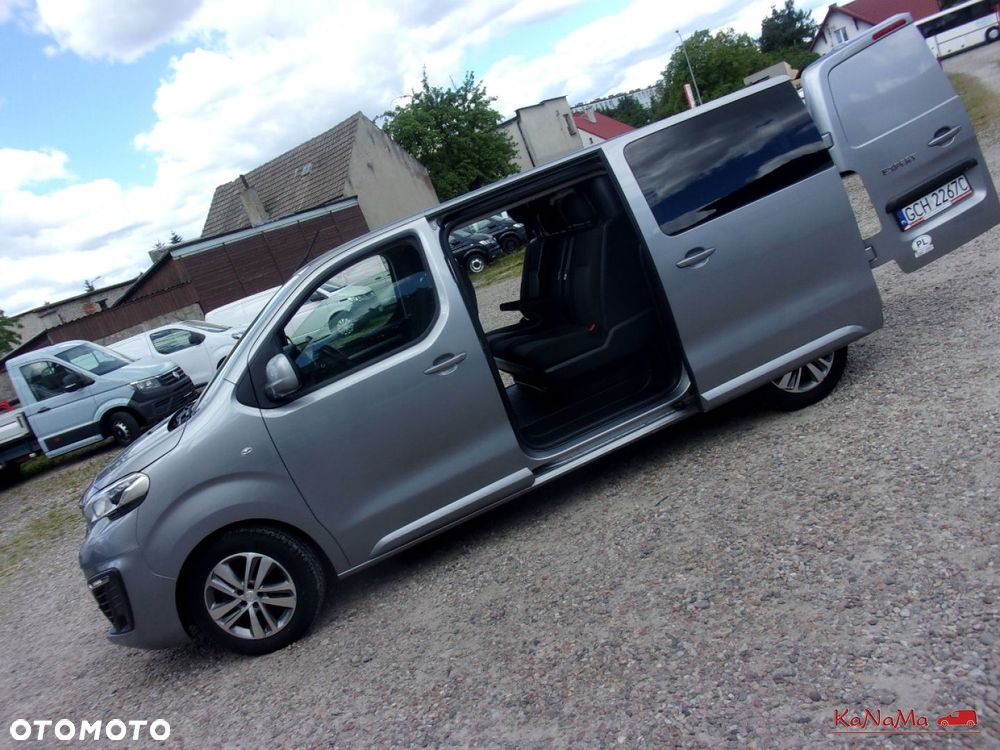 Peugeot Expert - 8