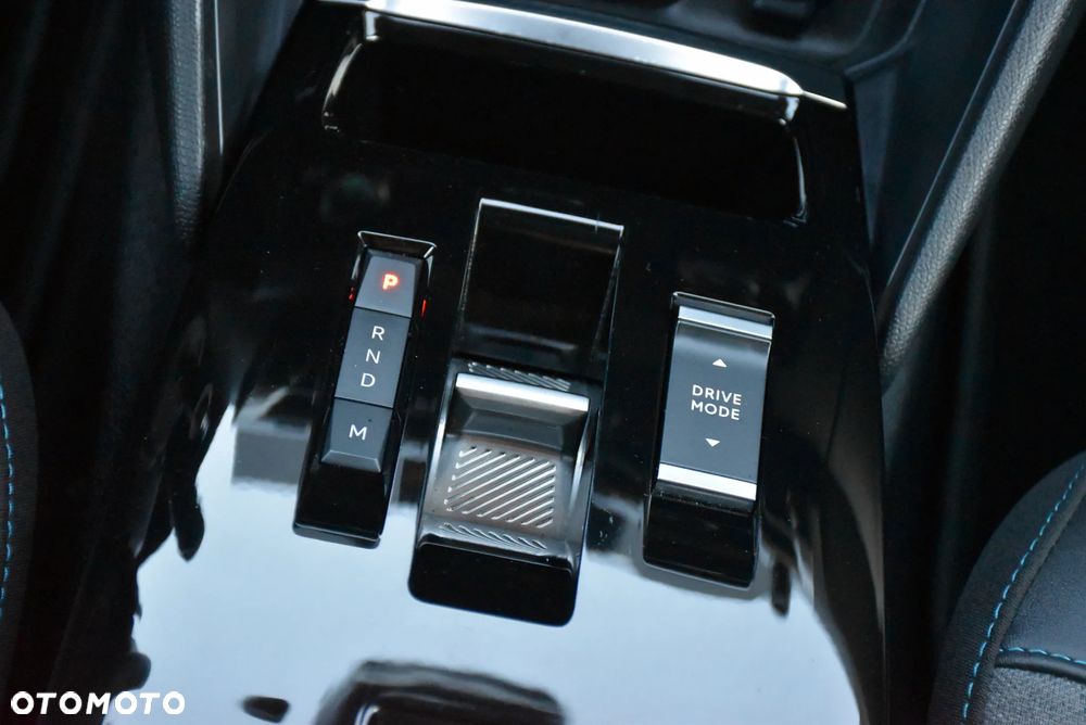 Citroën C4 BlueHDi 130 Stop&Start EAT8 FEEL PACK - 28