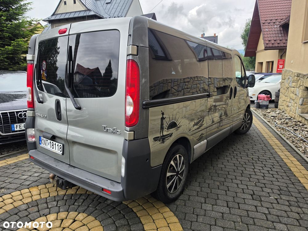 Renault Trafic - 15