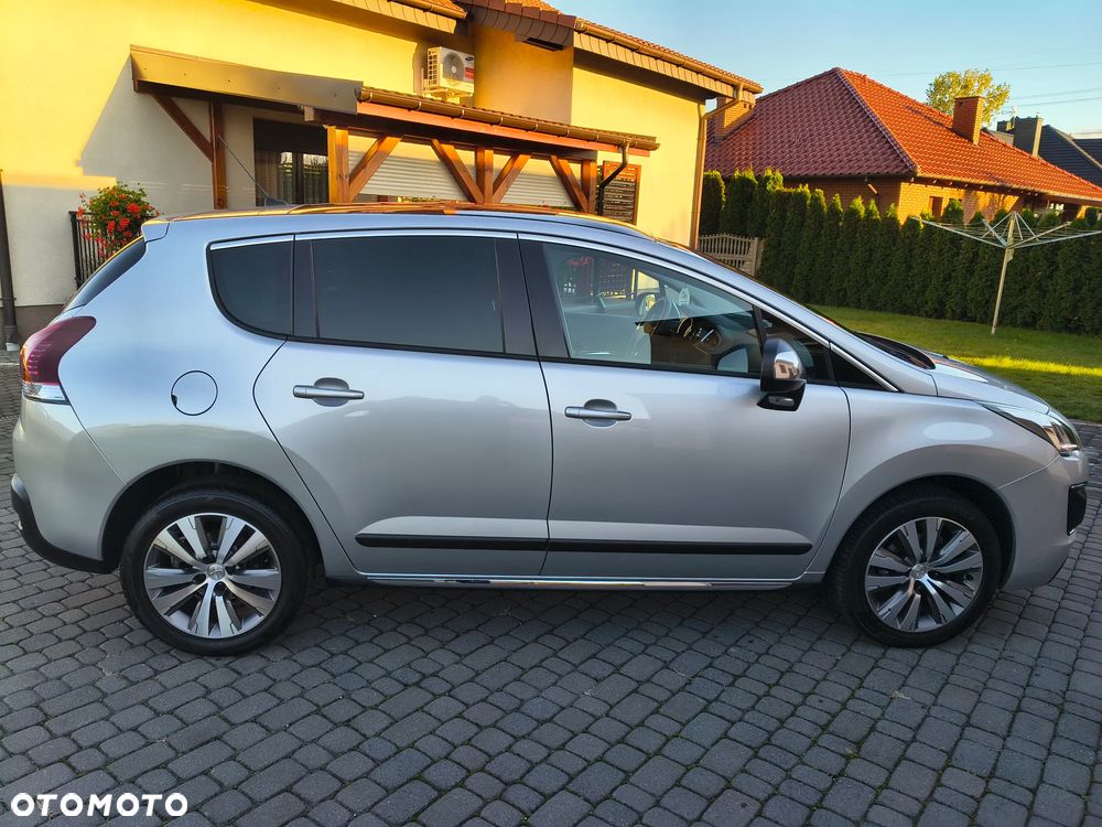 Peugeot 3008 HDi 115 Allure - 3