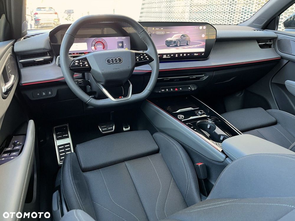 Audi Q3 - 18