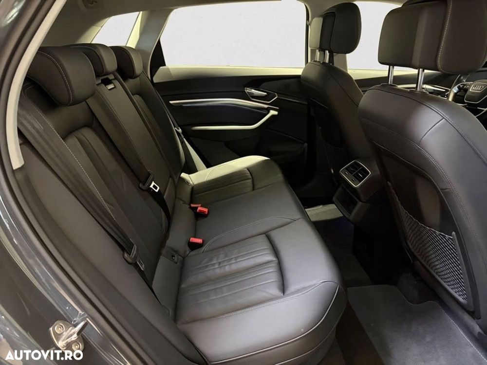 Audi Q8 e-tron 50 quattro Advanced - 12