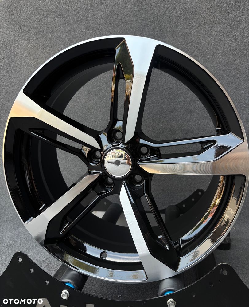 NOWE alufelgi M pakiet 5x112 18 felgi 8j ET35 BMW seria 3 G20 G22 G30 G31 F44 G22 G23 G32 F39 G60 G01 X1 F48 G42 X2 U06 Active Tourer Z4 G29 xDrive Styling 930 czarne polerowane jak Japan Racing Carbonado Rubin - 4