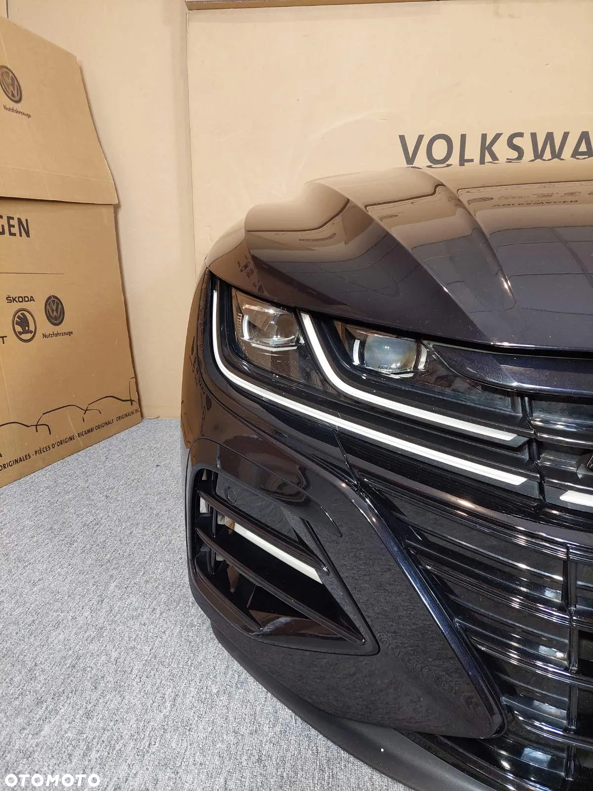 VW ARTEON R Model Lift 2021-2024 Kompletny przod Maska Zderzak Pas Lampy Blotniki - 7