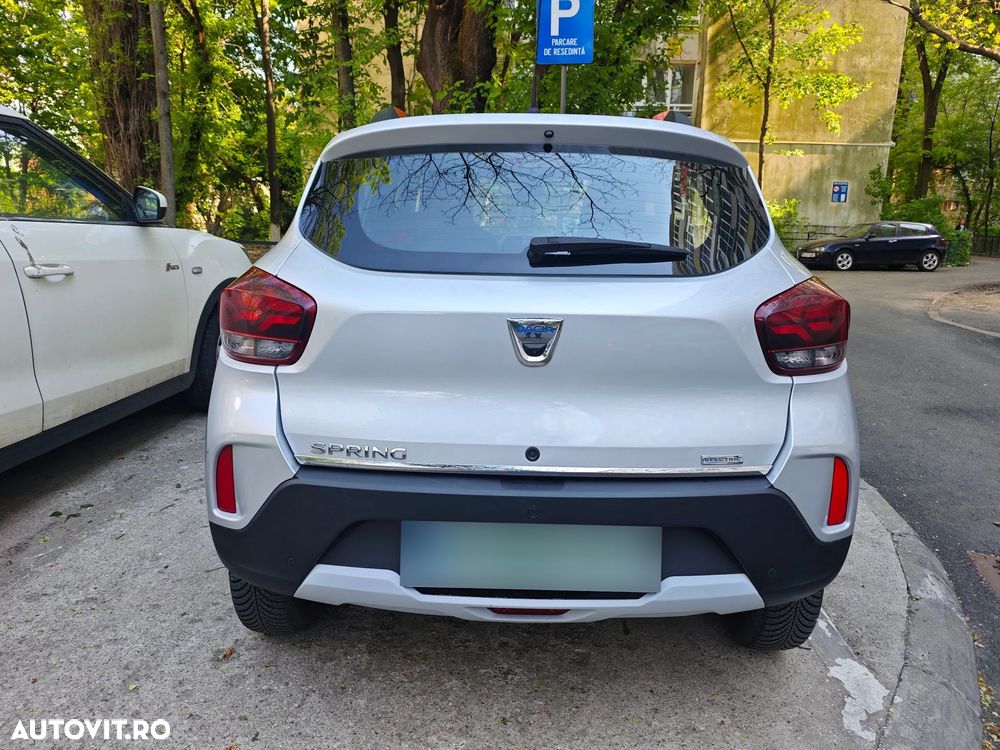 Dacia Spring Expression - 9