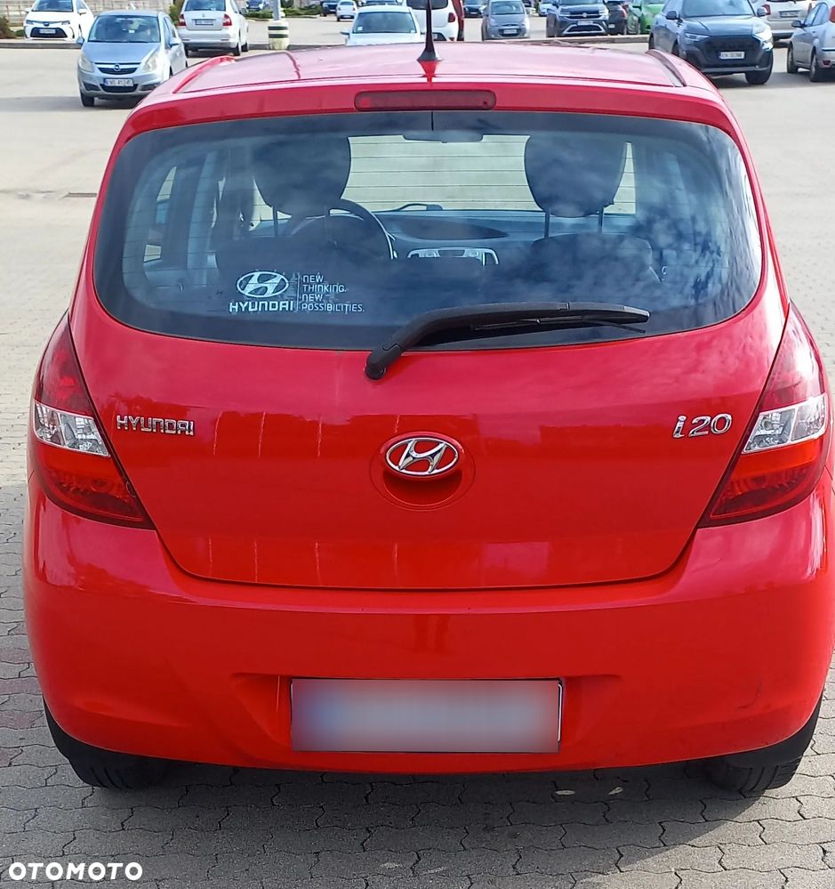 Hyundai i20 - 21