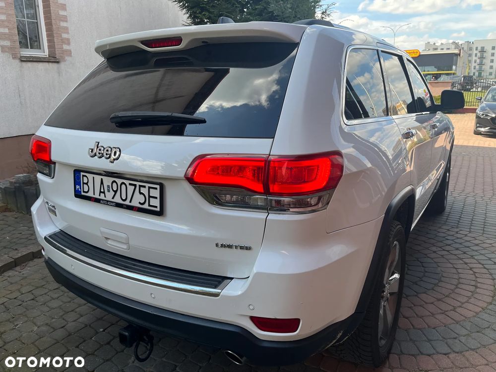 Jeep Grand Cherokee - 11