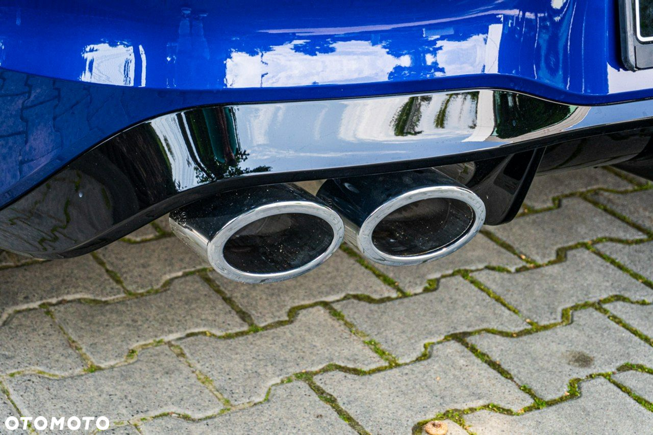 Volkswagen Golf - 30