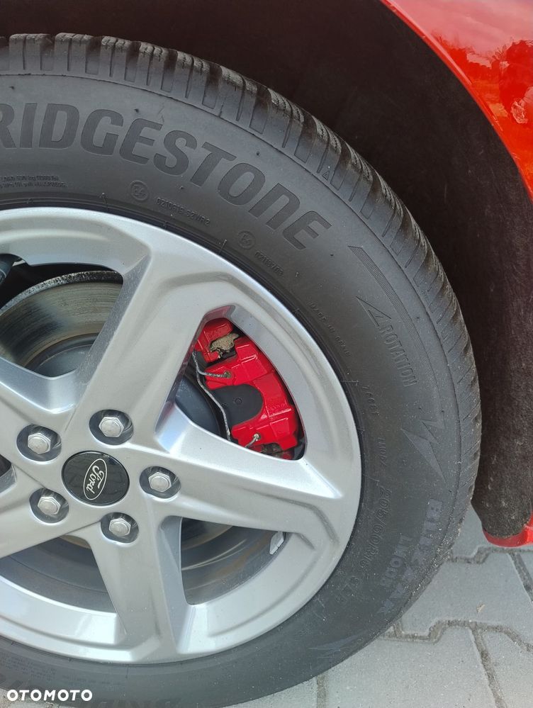 Ford Focus 1.5 EcoBoost ST-Line X - 26