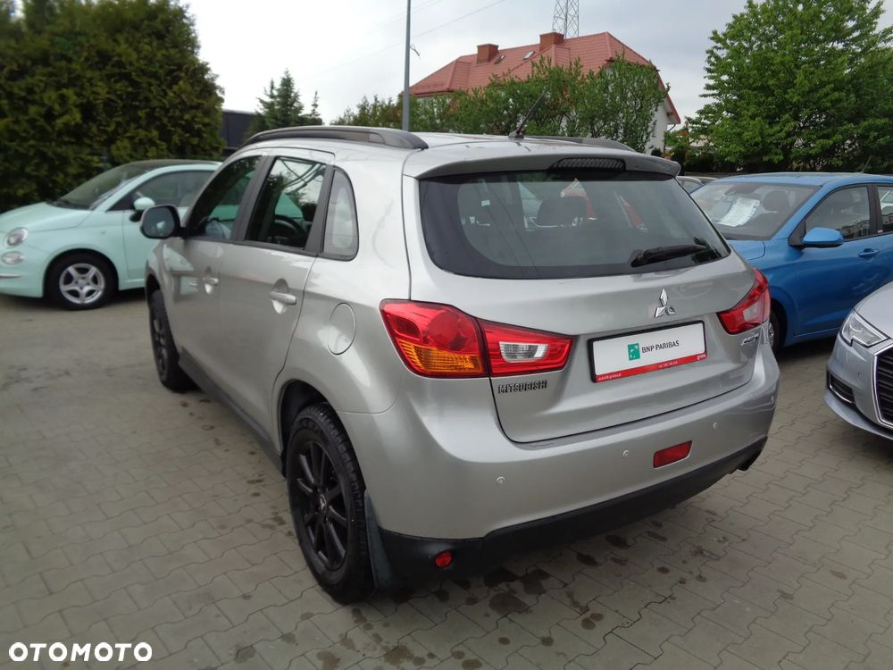 Mitsubishi ASX - 7