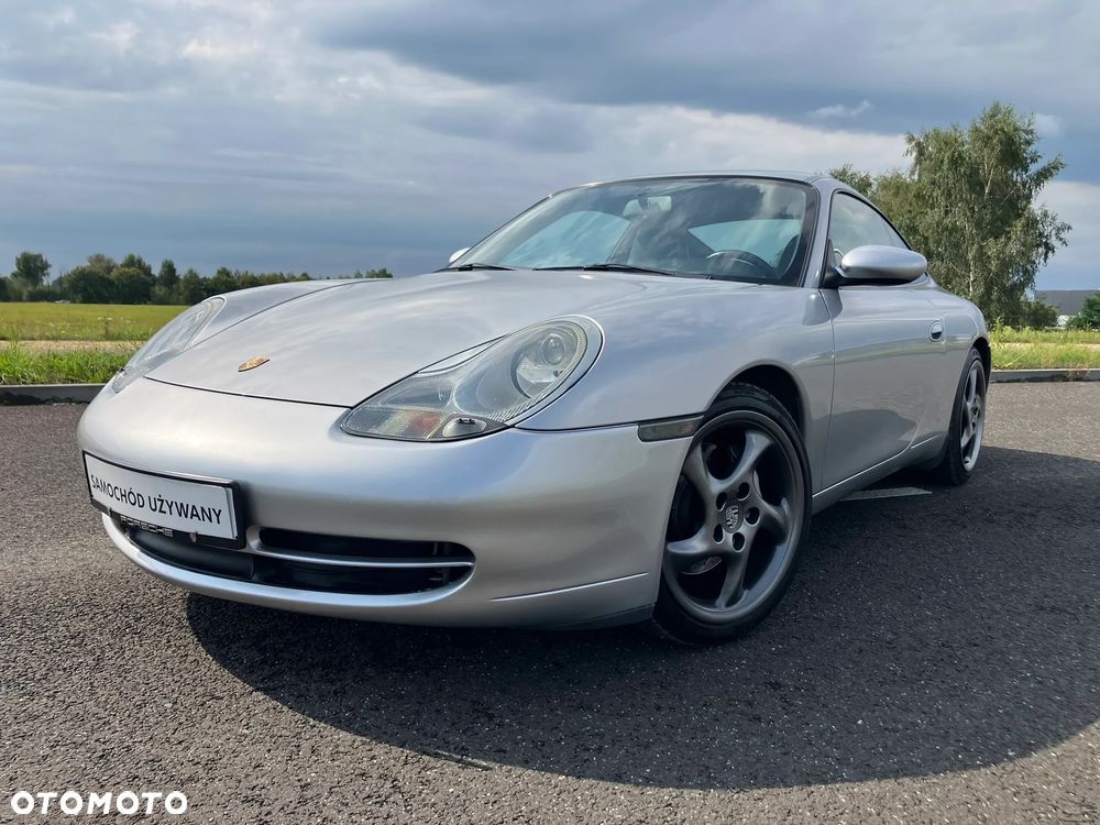 Porsche 911 Carrera - 7