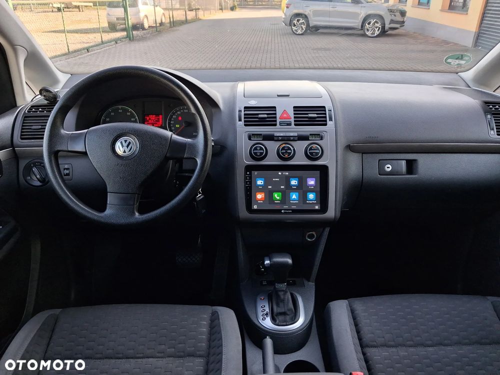 Volkswagen Touran 1.4 TSI DSG Highline - 14