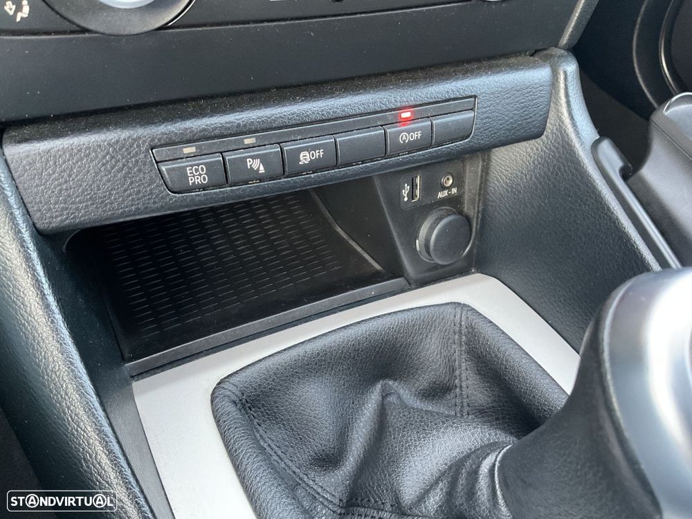 BMW X1 18 d sDrive - 32