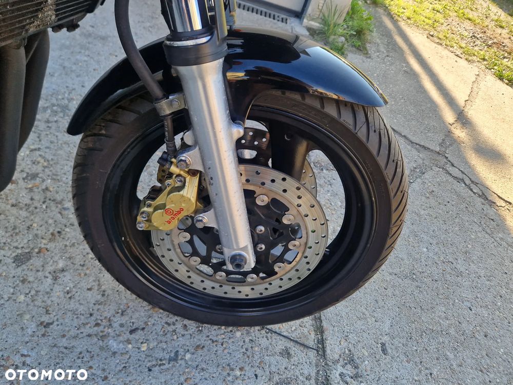 Yamaha FZ - 10