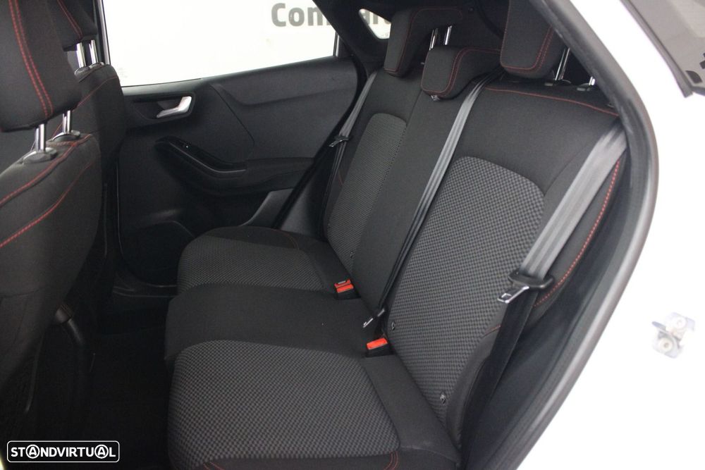 Ford Puma 1.0 EcoBoost MHEV ST-Line X Vivid Ruby Edition — fotografia 29