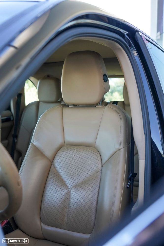 Porsche Cayenne - 17