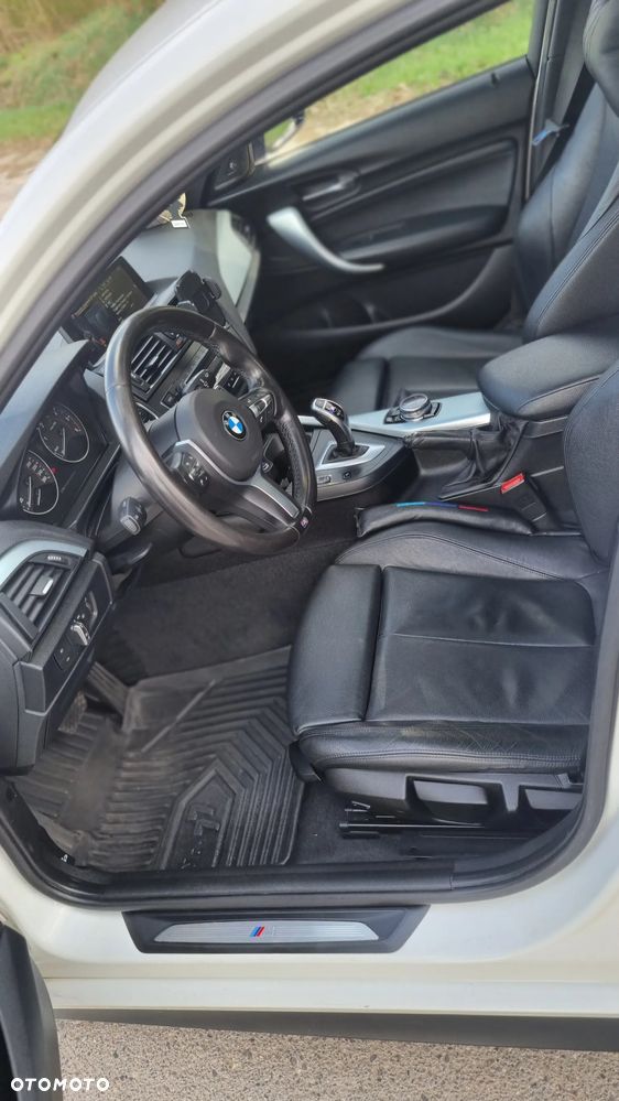 BMW Seria 1 120d - 9