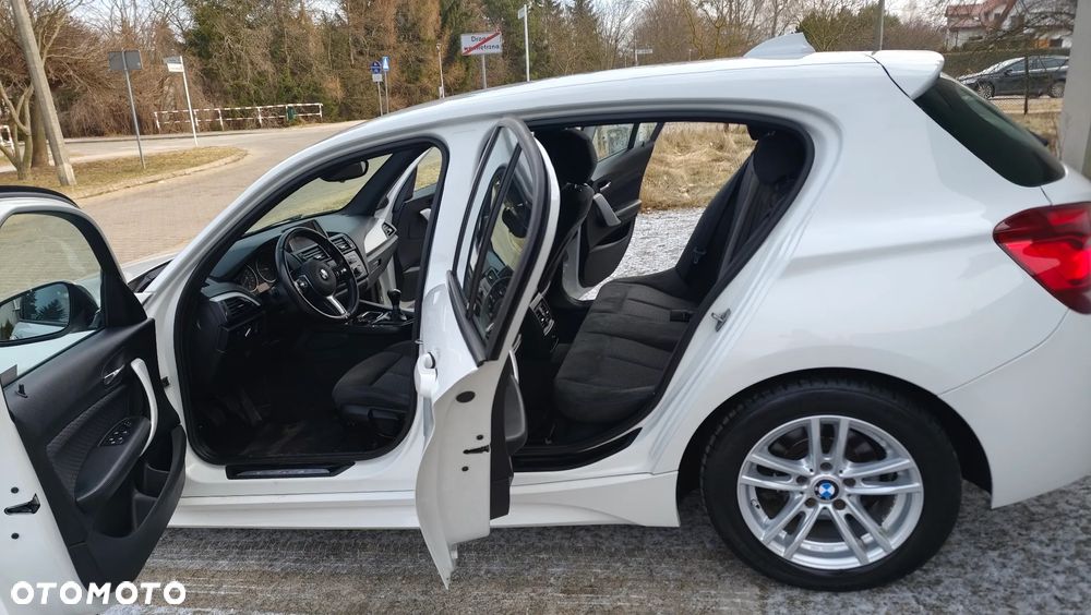 BMW Seria 1 118i M Sport - 5