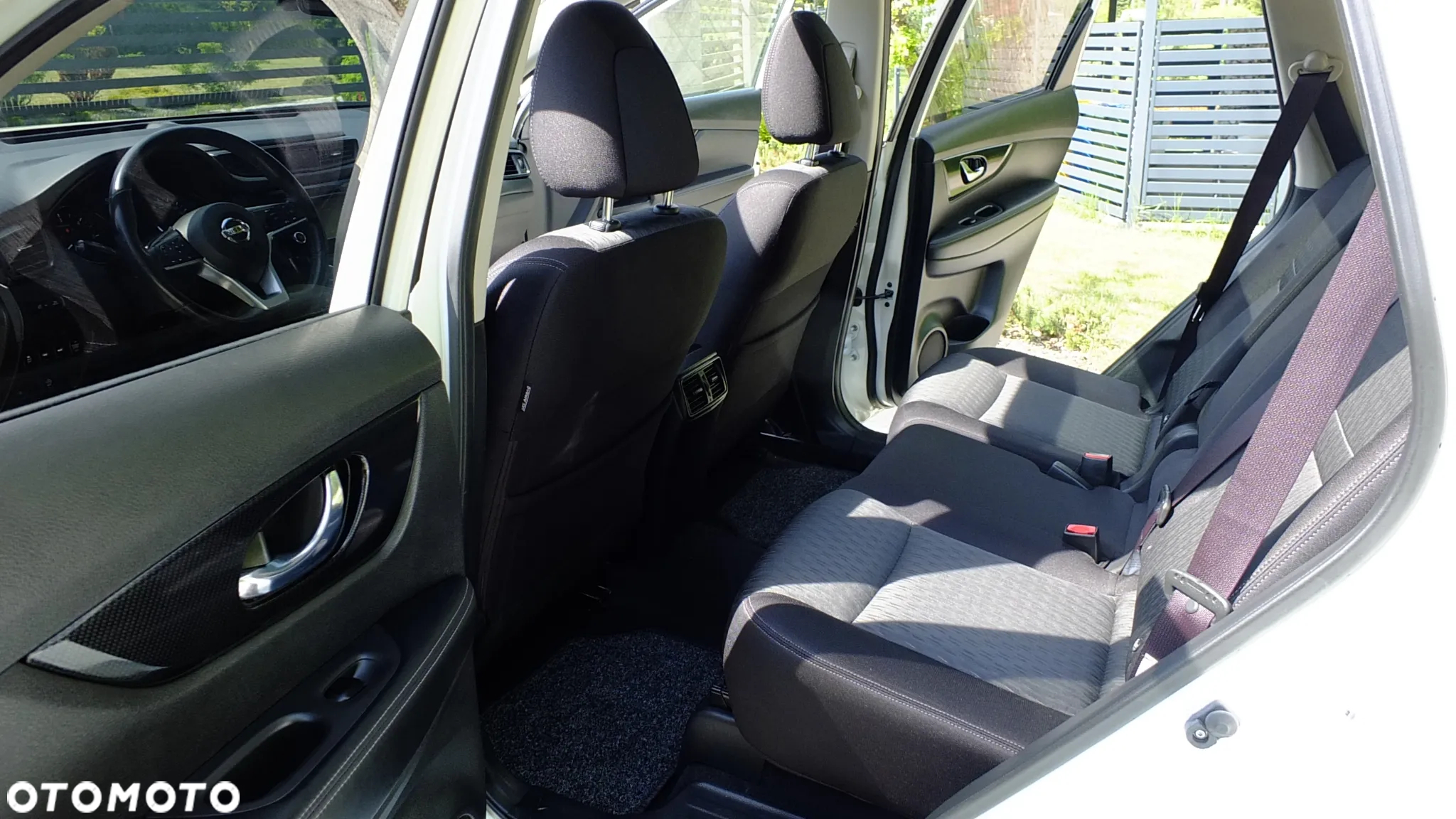 Nissan X-Trail 1.6 DCi Tekna 2WD - 12