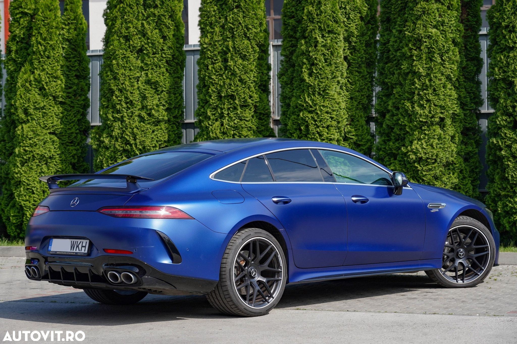 Mercedes-Benz AMG GT - 8