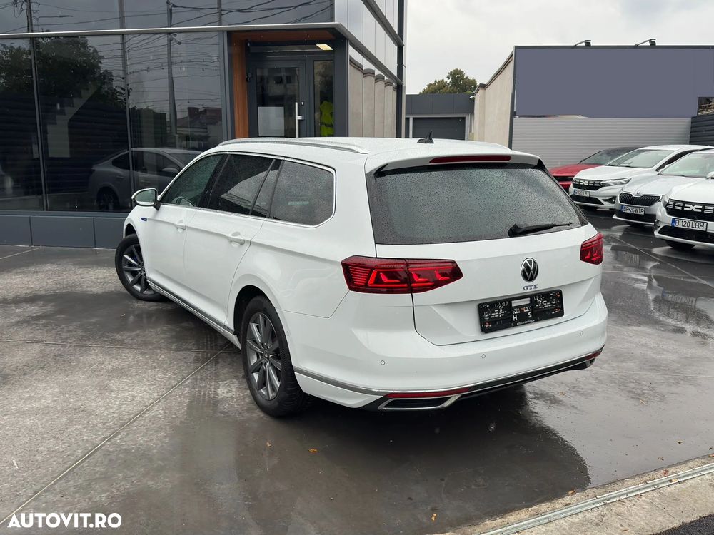 Volkswagen Passat - 6