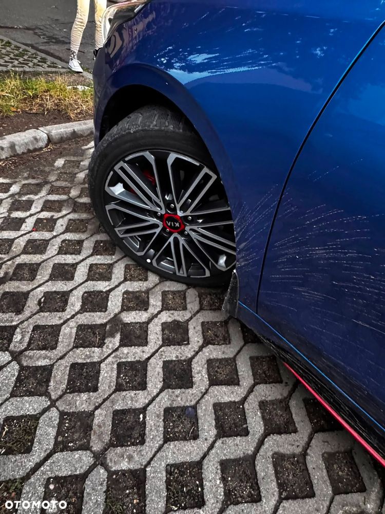 Kia ProCeed - 14
