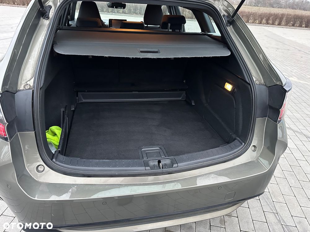 Toyota Corolla 2.0 Hybrid Comfort - 10