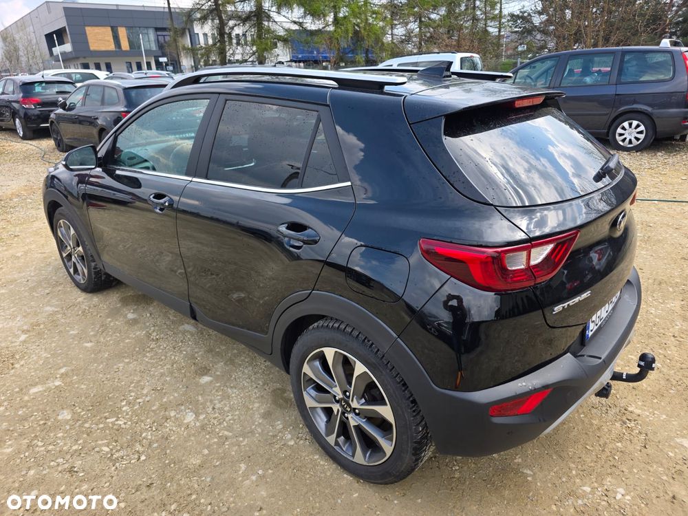 Kia Stonic 1.6 CRDi Platinum Edition - 6