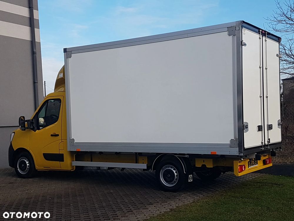 Renault MASTER KONTENER 8EP 4,23x2,25x2,25 KLIMA MANUAL KRAJOWY 6-BIEGÓW - 3