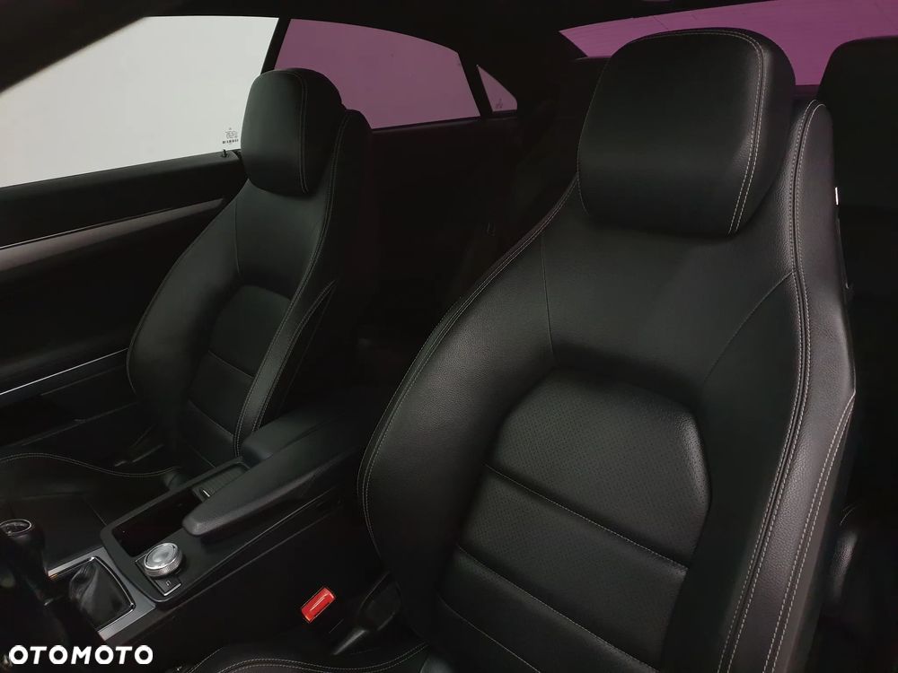 Mercedes-Benz Klasa E - 28