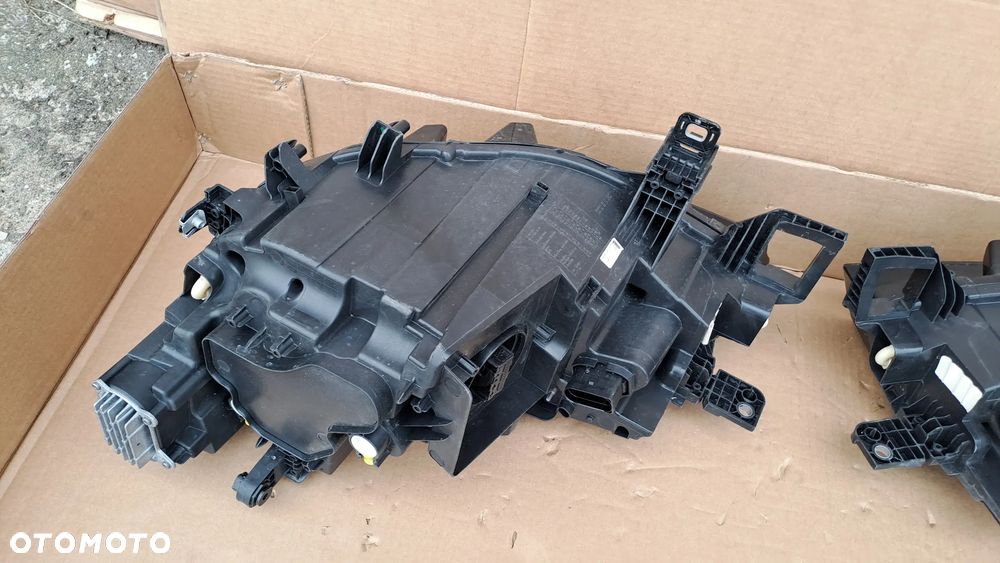 VW ID.4 PRAWA LEWA LAMPA FULL LED 11B941036N 11B941035N KOMPLET ŁADNE - 7