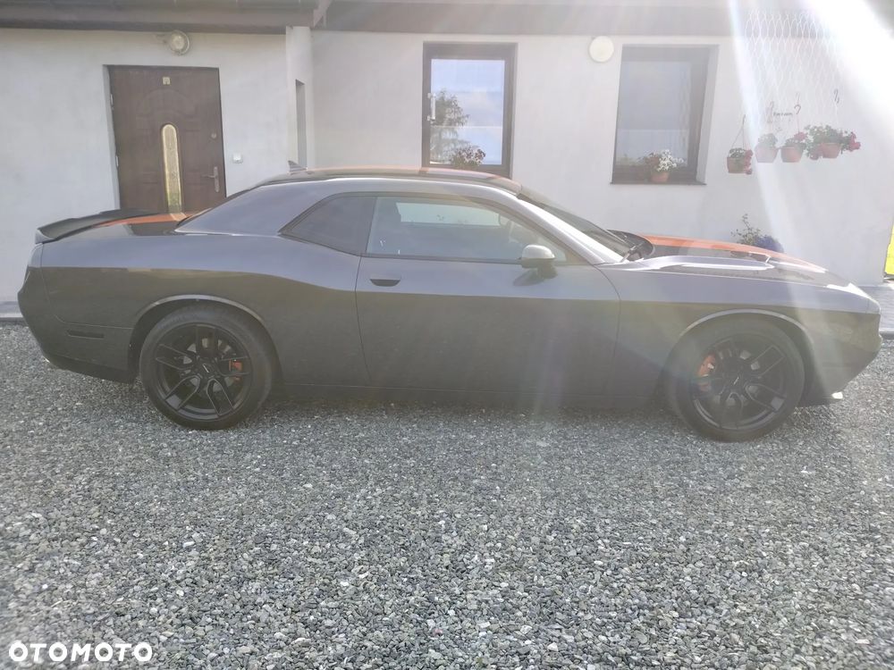 Dodge Challenger Automatik SXT Plus - 6
