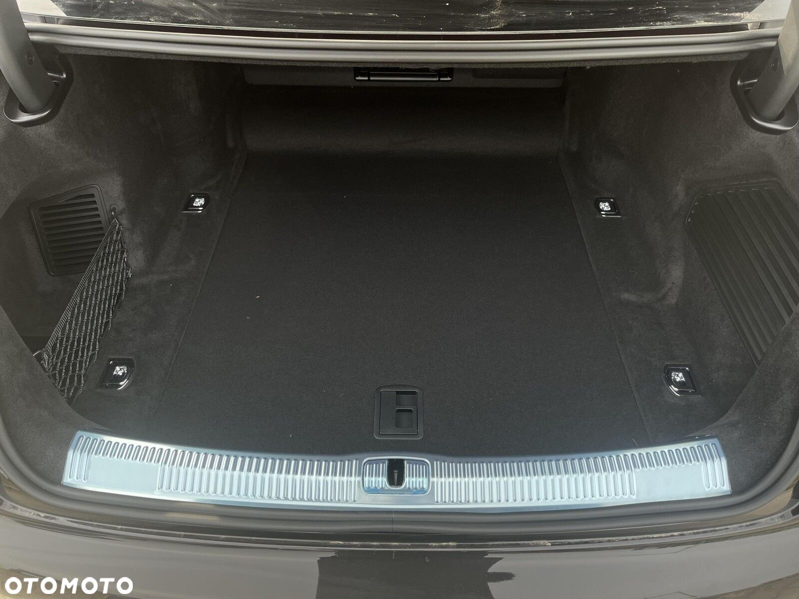Audi A8 - 12