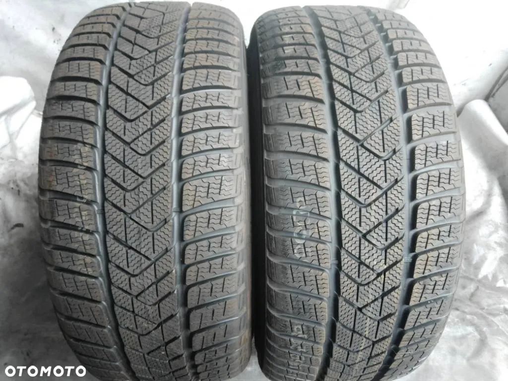 Pirelli Sottozero 3 235/40 R19 95V 2025 - 1