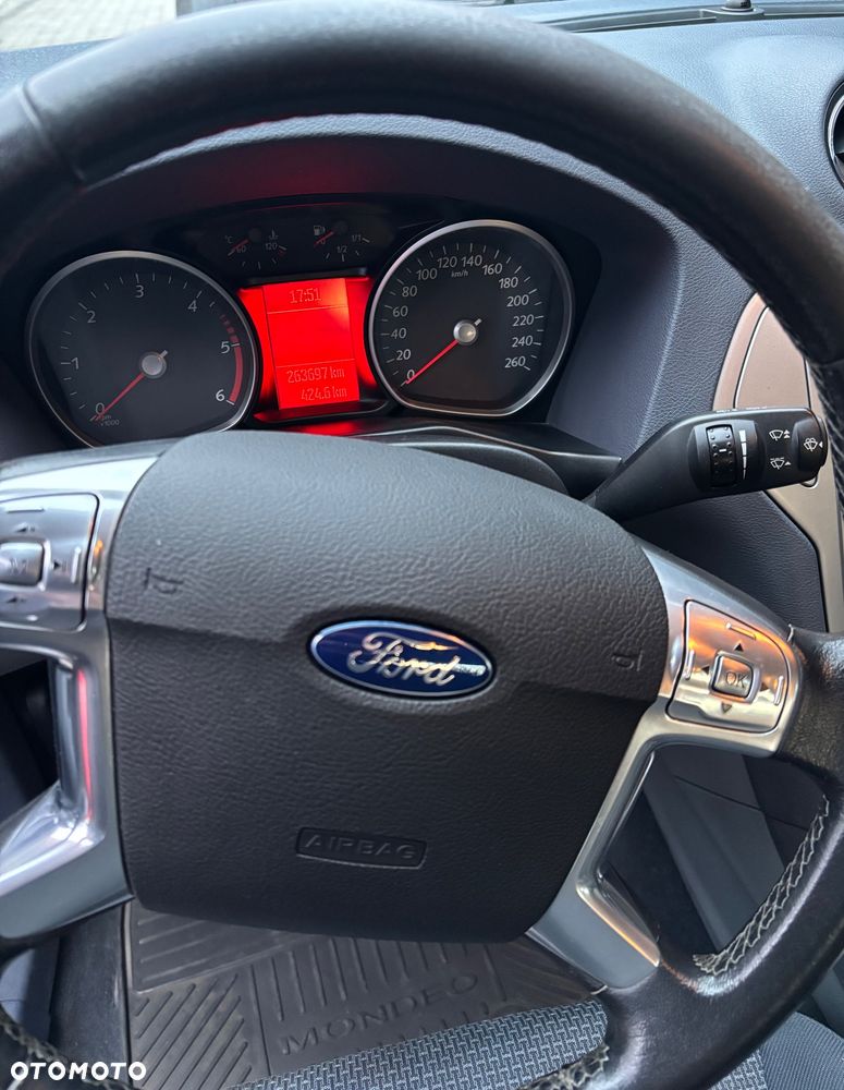 Ford Mondeo 2.0 TDCi Trend - 19