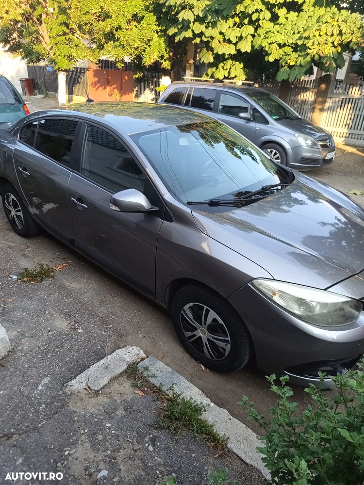 Renault Fluence 1.5 dCi Pro - 2
