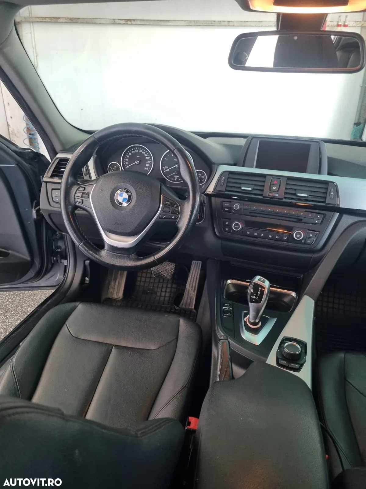 BMW Seria 3 320d xDrive GT Aut. - 4