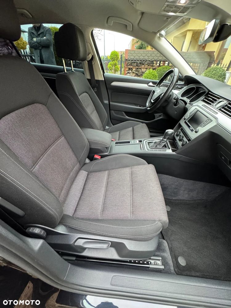 Volkswagen Passat 2.0 TDI BMT Comfortline DSG - 2
