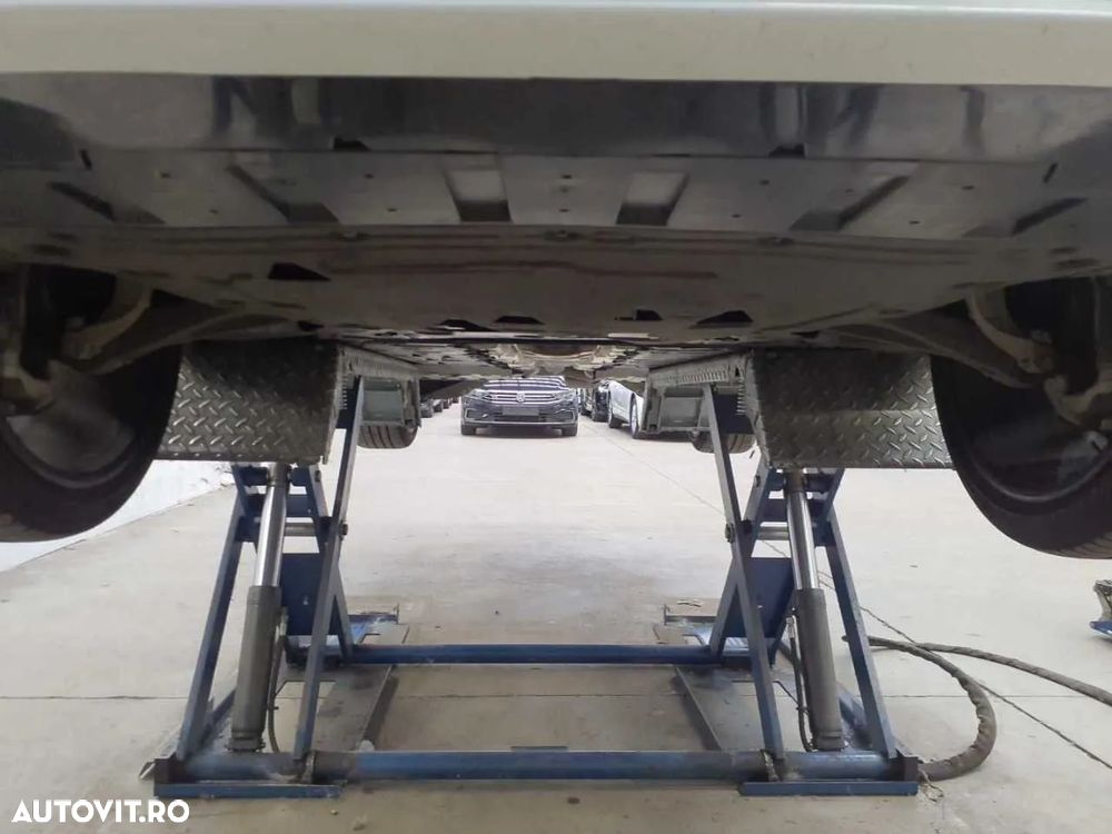 Volvo XC 90 T8 AWD Recharge Geartronic RDesign - 19