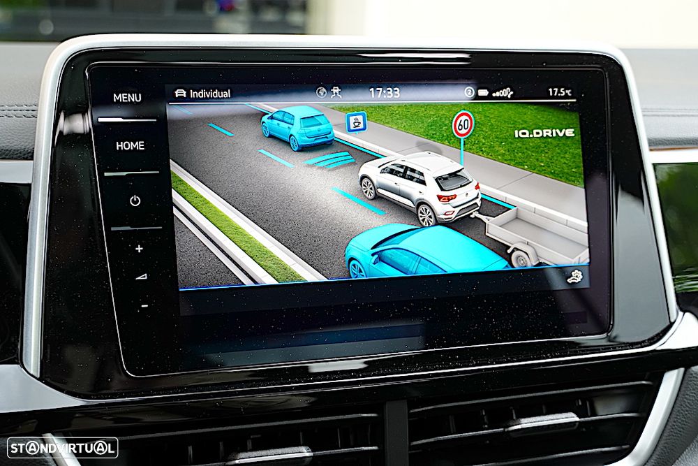 VW T-Roc 1.5 TSI R-Line DSG - 37