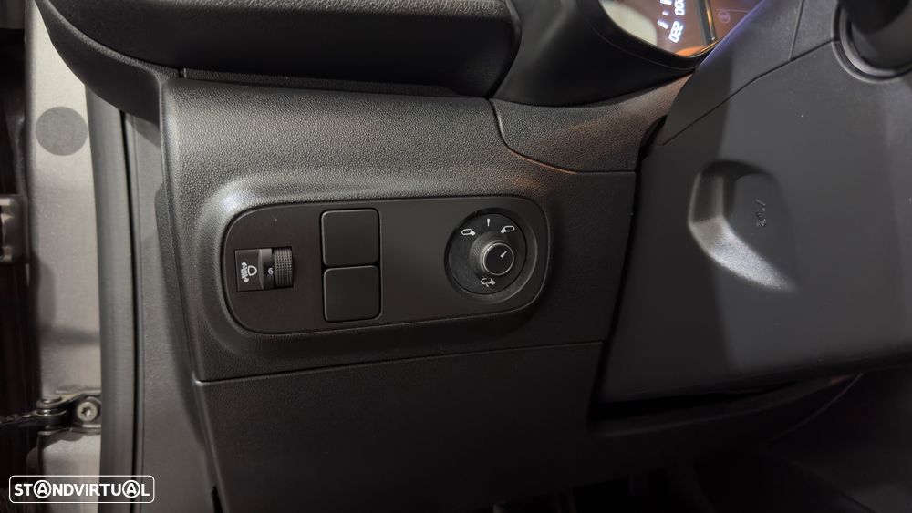 Citroën C3 Pure Tech S&S Shine - 17