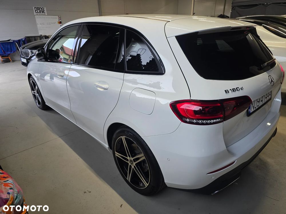 Mercedes-Benz Klasa B 180 d 7G-DCT - 3