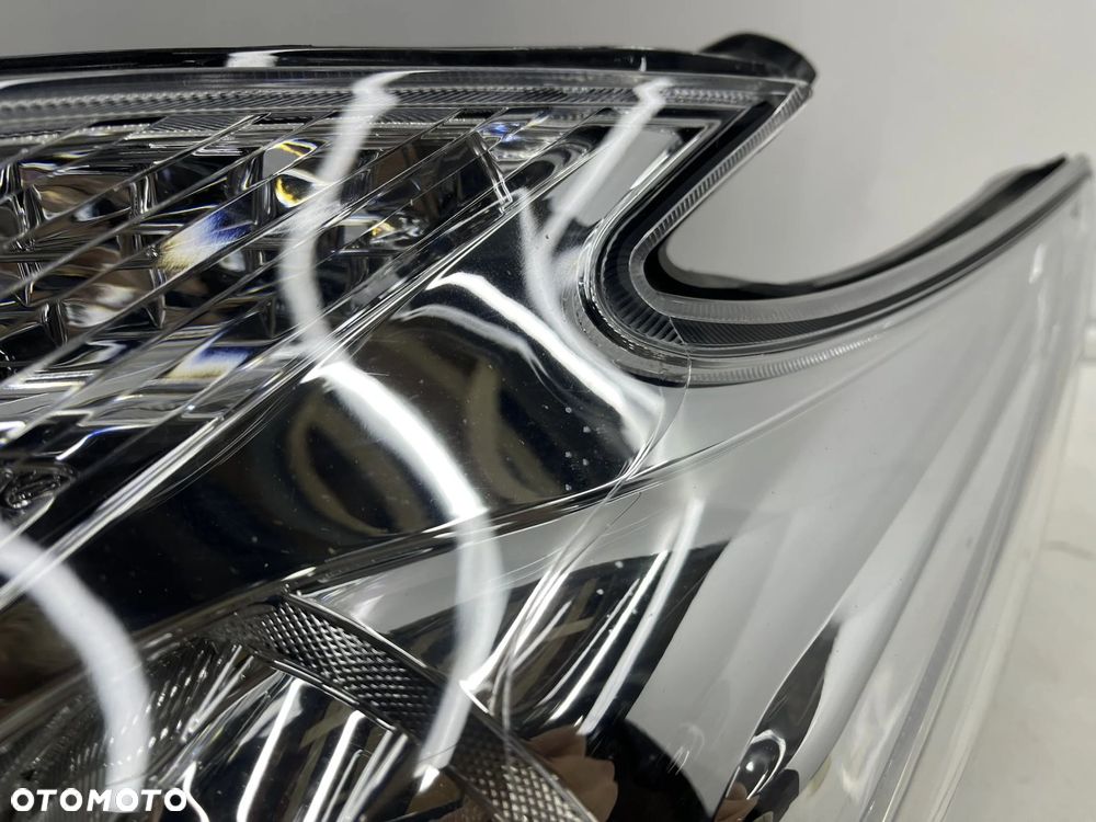 Lampa reflektor Toyota Prius 3 III Lift 12-16r. lewa przednia EU oryginał soczewka lewy przód 81170- - 6