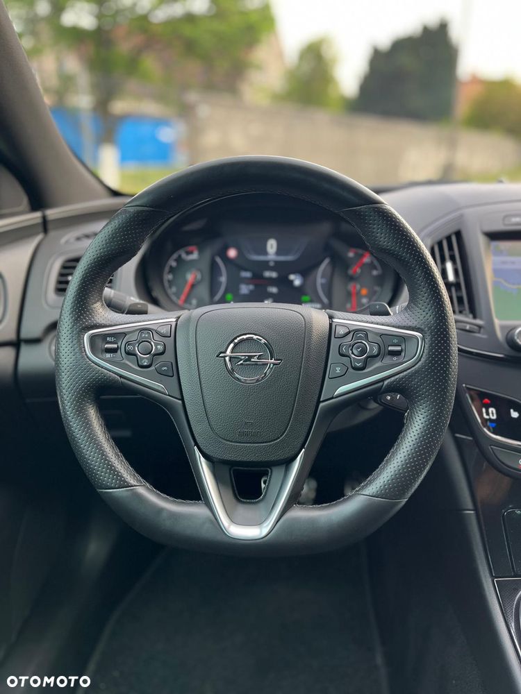Opel Insignia 2.0 BiTurbo CDTI Sport - 32