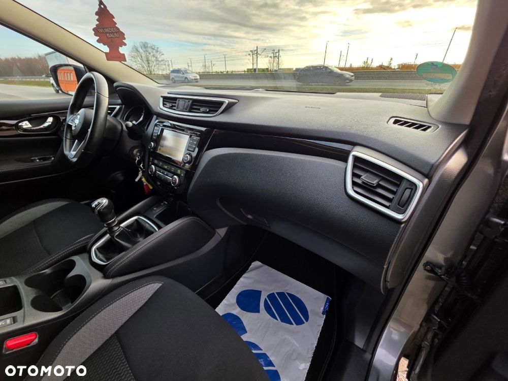 Nissan Qashqai - 23