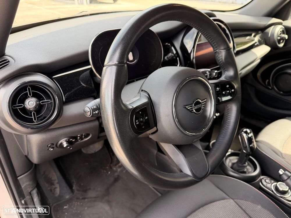 MINI 5 Portas Cooper 4Business Plus Auto - 6